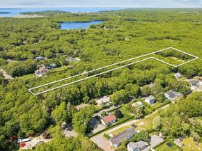 484 NORTH MAGEE Street, Southampton NY 11968