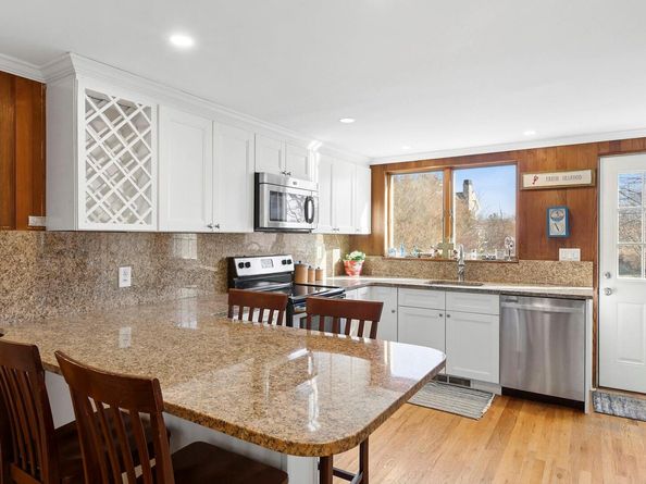20 Mitchell Road, Westhampton Beach NY 11978