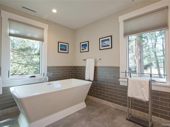 30 Half Moon Lane, Irvington NY 10533