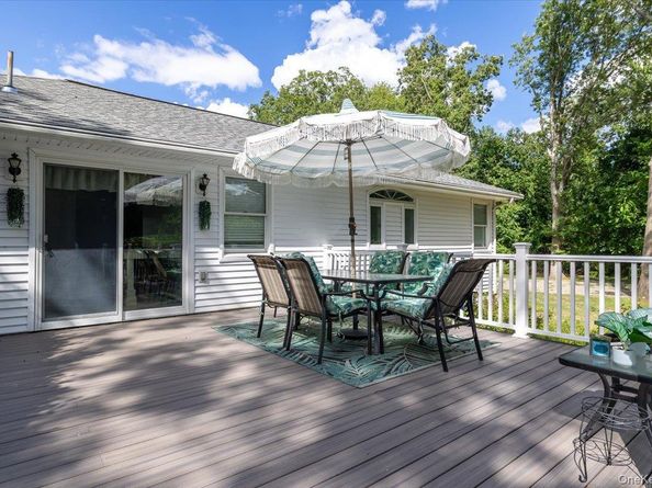 64 Sea Cliff Street, Islip Terrace NY 11752