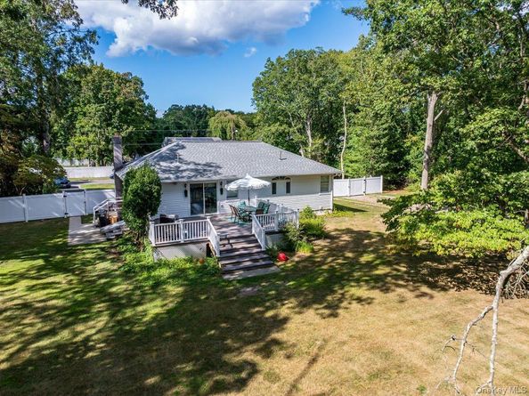 64 Sea Cliff Street, Islip Terrace NY 11752
