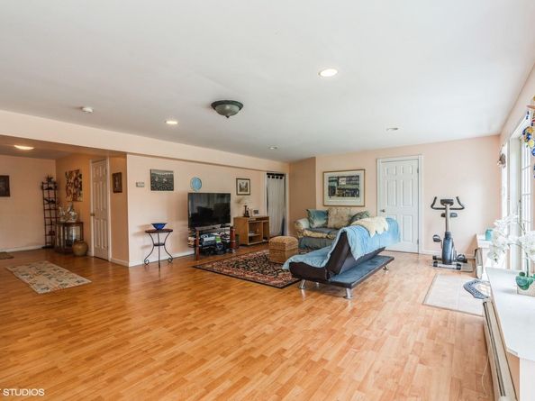 37 Old Post Lane, Mamaroneck NY 10543