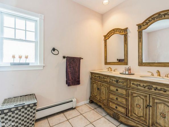 37 Old Post Lane, Mamaroneck NY 10543