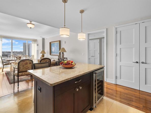 5 Renaissance Square 12F, White Plains NY 10601