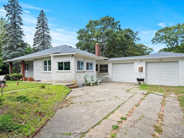 200 N Side Road, Wading River NY 11792