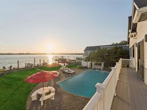 894 S Long Beach Avenue, Freeport NY 11520