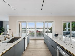 894 S Long Beach Avenue, Freeport NY 11520