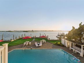 894 S Long Beach Avenue, Freeport NY 11520