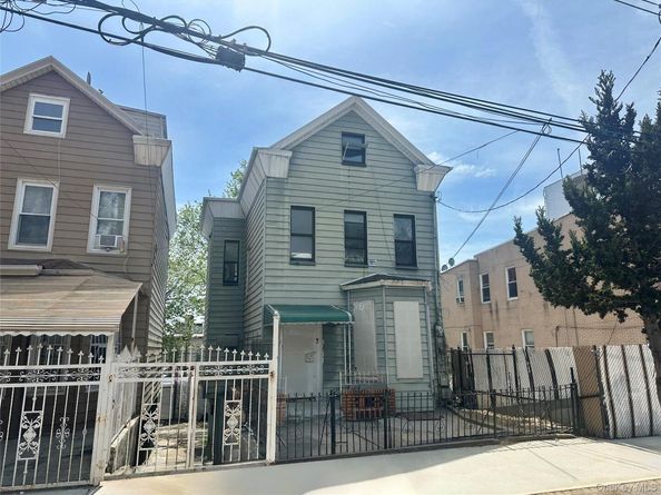 230 Sunnyside Avenue, Brooklyn NY 11207