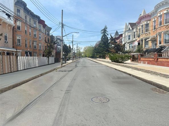 230 Sunnyside Avenue, Brooklyn NY 11207