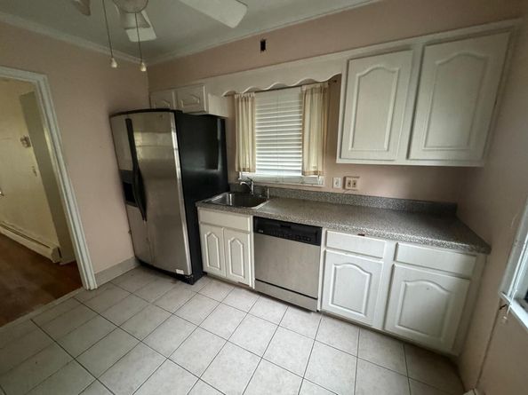 548 S 10th Avenue, Mount Vernon NY 10550