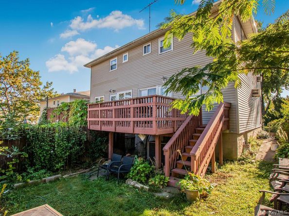 18 South Circle, Yonkers NY 10703
