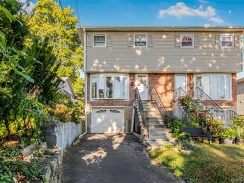 18 South Circle