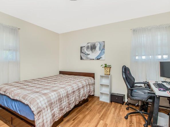 18 South Circle, Yonkers NY 10703