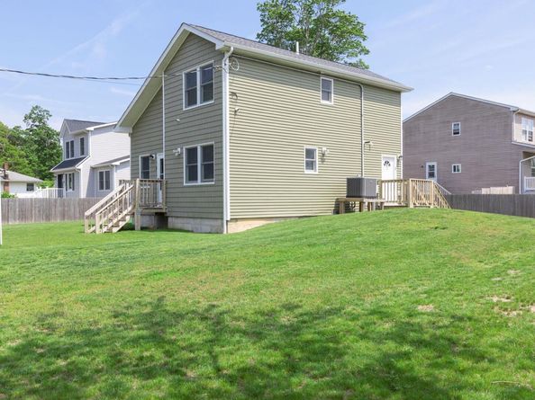 2 Lafayette Drive, Shirley NY 11967