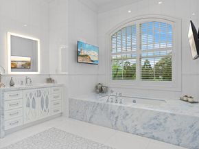 25 Brewster Lane E, East Setauket NY 11733