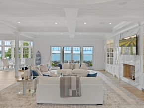 25 Brewster Lane, East Setauket NY 11733