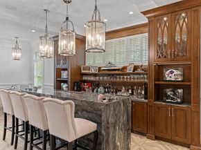 25 Brewster Lane E, East Setauket NY 11733