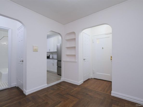 2685 Creston Avenue 1M, Bronx NY 10468