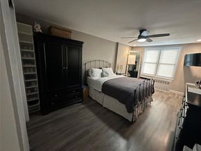 241-20 Northern Boulevard 1M, Douglaston NY 11362