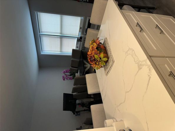 241-20 Northern Boulevard 1M, Douglaston NY 11362