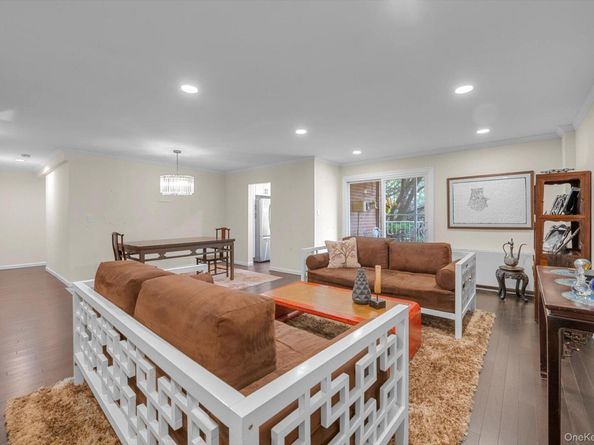 1390 Broadway 107, Hewlett NY 11557