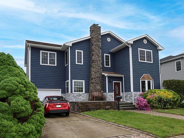 114 Frankel Boulevard, Merrick NY 11566