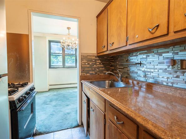 99-35 59 Avenue 4K, Corona NY 11368