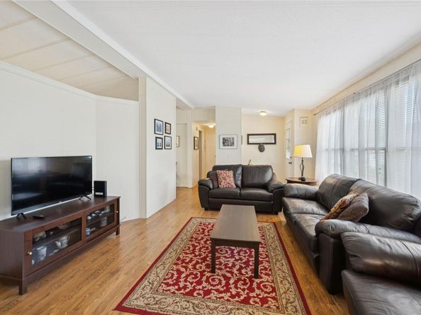 525 Riverleigh Avenue 169, Riverhead NY 11901