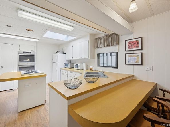 525 Riverleigh Avenue 169, Riverhead NY 11901