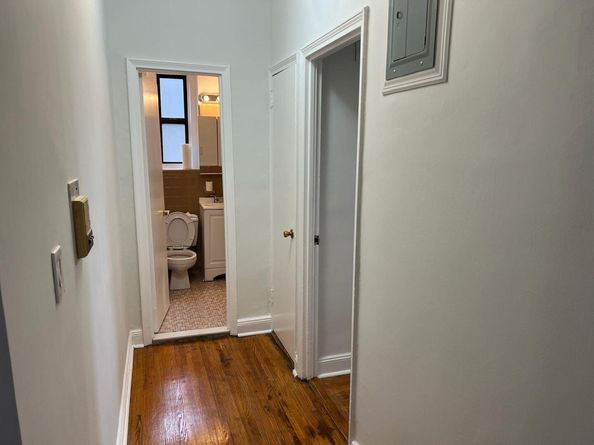 40-18 Hampton Street 5J, Elmhurst NY 11373
