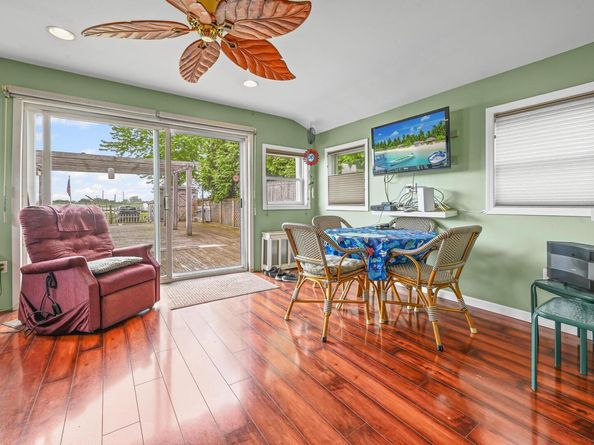 12-34 Cross Bay Boulevard, Broad Channel NY 11693