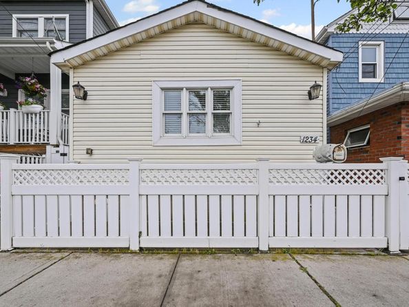 12-34 Cross Bay Boulevard, Broad Channel NY 11693