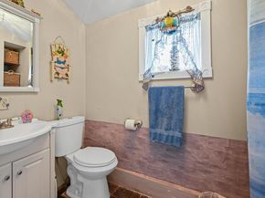 12-34 Cross Bay Boulevard, Broad Channel NY 11693