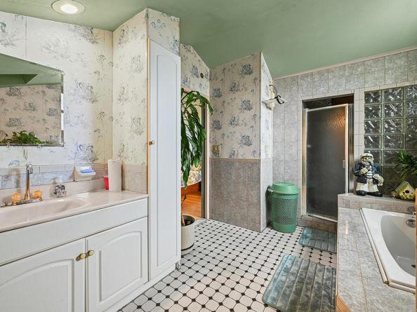 12-34 Cross Bay Boulevard, Broad Channel NY 11693