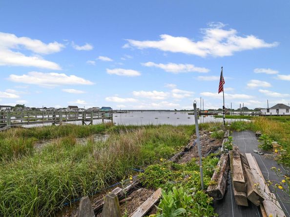 12-34 Cross Bay Boulevard, Broad Channel NY 11693