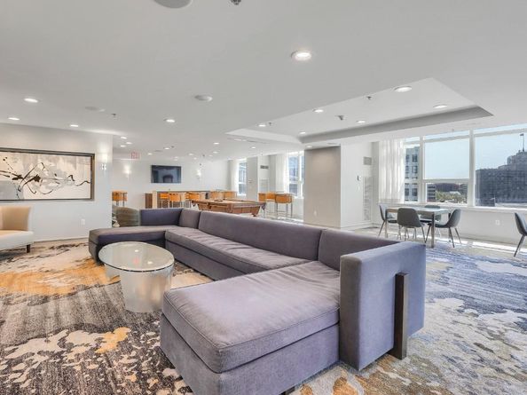 1 Renaissance Square 10H, White Plains NY 10601