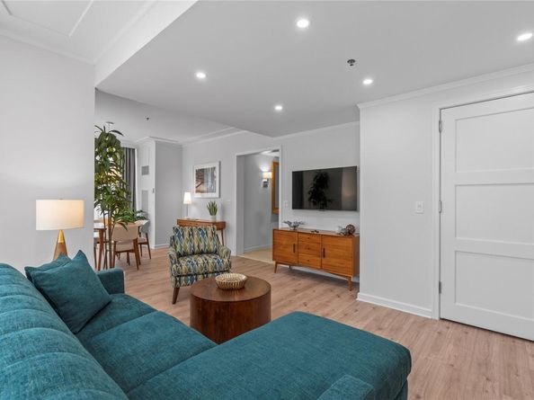 1 Renaissance Square 10H, White Plains NY 10601