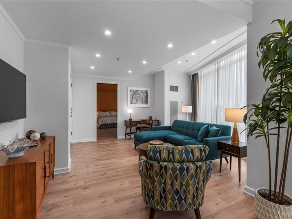 1 Renaissance Square 10H, White Plains NY 10601