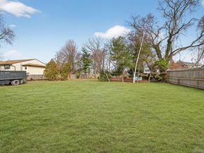 47 Weeks Road, North Babylon NY 11703