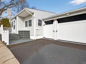 47 Weeks Road, North Babylon NY 11703