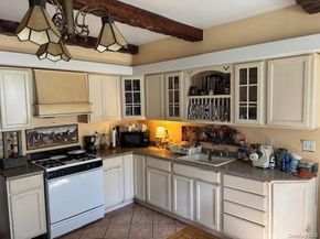 761 E Main Street, Riverhead NY 11901