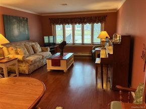 207 Woodbridge Drive B, Ridge NY 11961