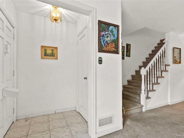 84-92 Austin Street, Kew Gardens NY 11415