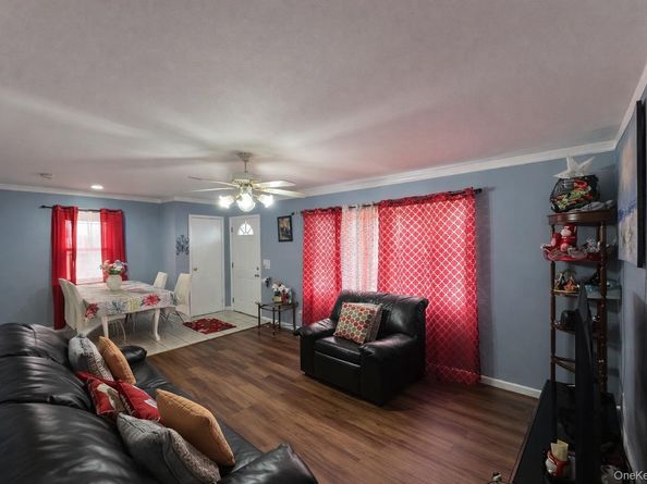148 E Booker Avenue, Wyandanch NY 11798