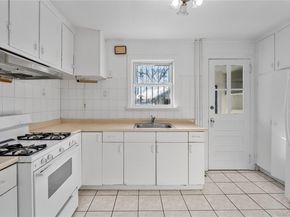 123-10 25th Road, Flushing NY 11354