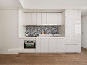 123 Washington Street 30F, New York (Manhattan) NY 10006