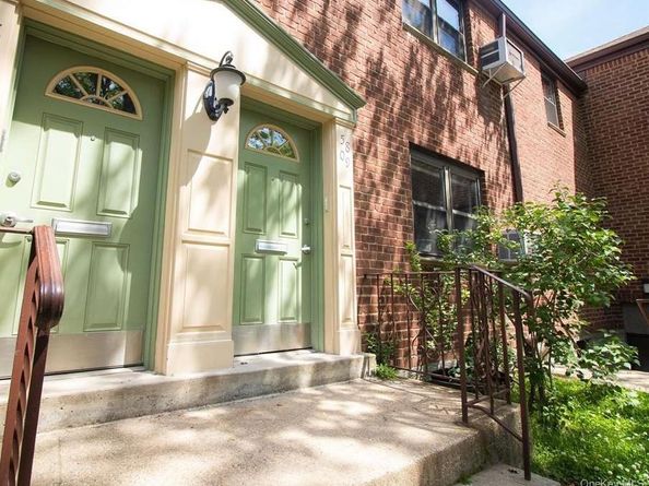 245-48 62nd Avenue Upper 2/3BR, Douglaston NY 11362