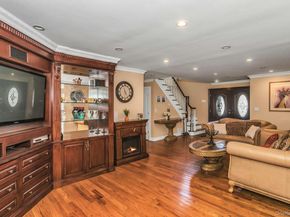 4 Laurette Lane, Freeport NY 11520