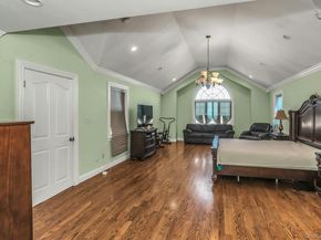 4 Laurette Lane, Freeport NY 11520